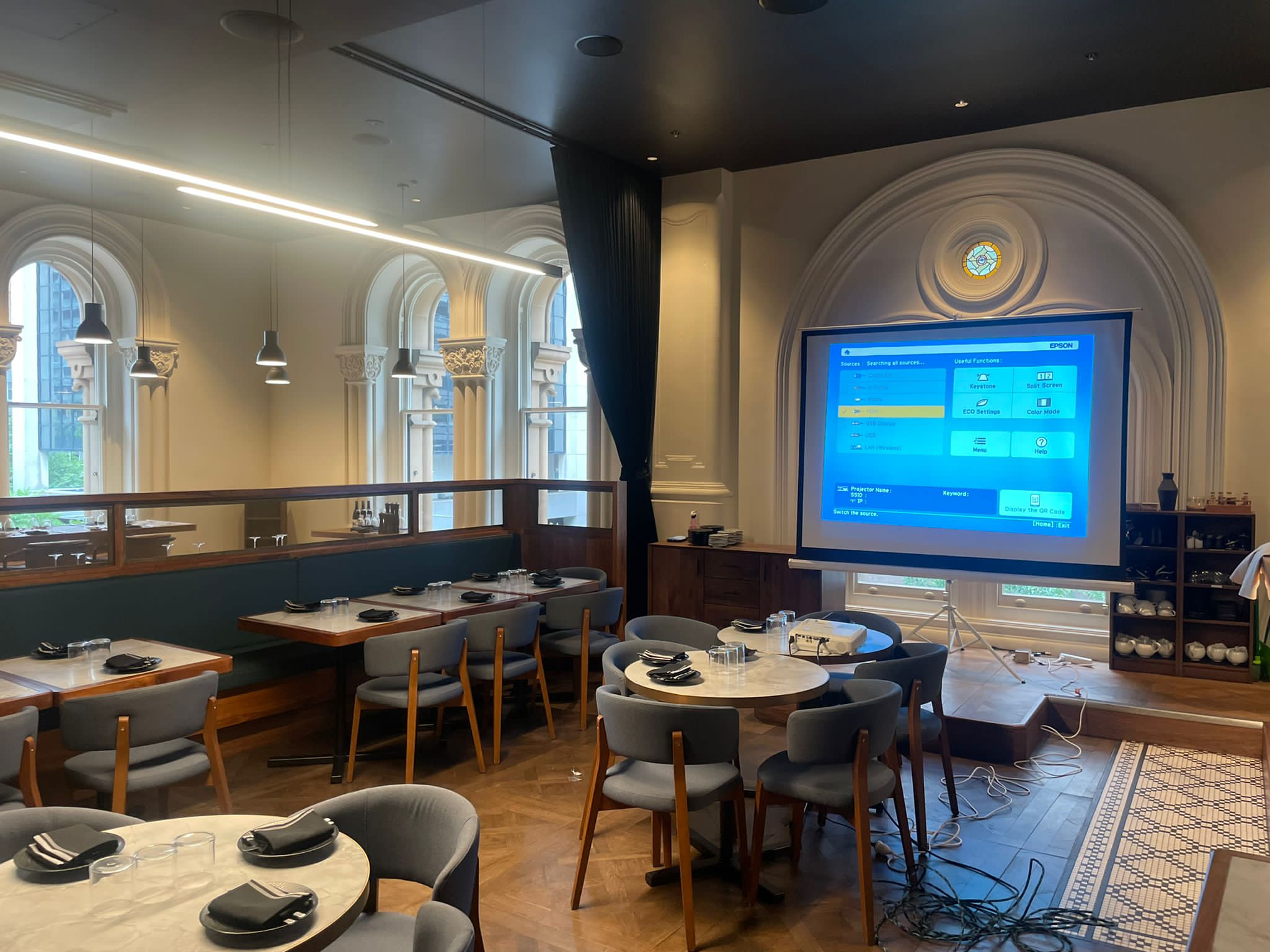 Projector Screen Hire Sydney Audio Visual Display